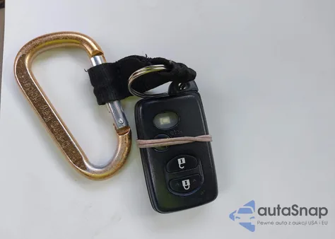 2013 Toyota Prius Four z USA, uszkodzony, nr VIN JTDKN3DUXD5553157